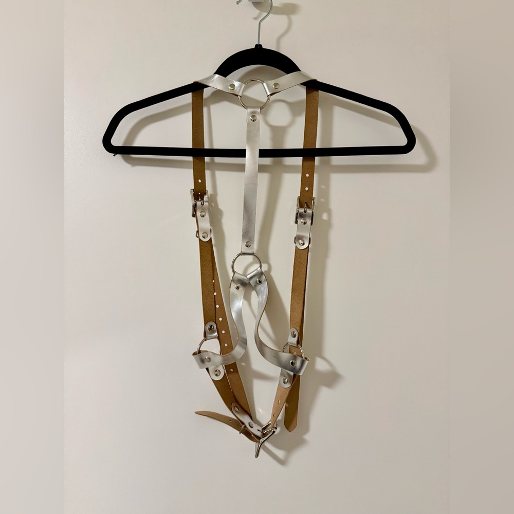 Metallic Silver Genuine Leather Harness - Picture 6 of 6